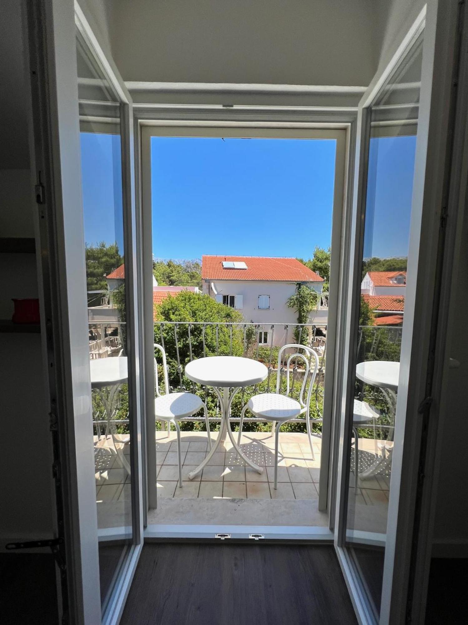 Vila Vera Seafront Apartments Sumartin Exterior photo